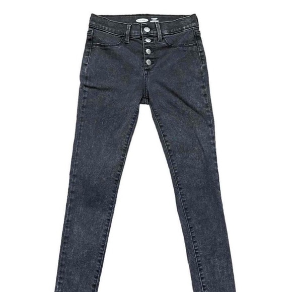 Old Navy Rockstar jeans (free with $40+ purchase) - Picture 7 of 7